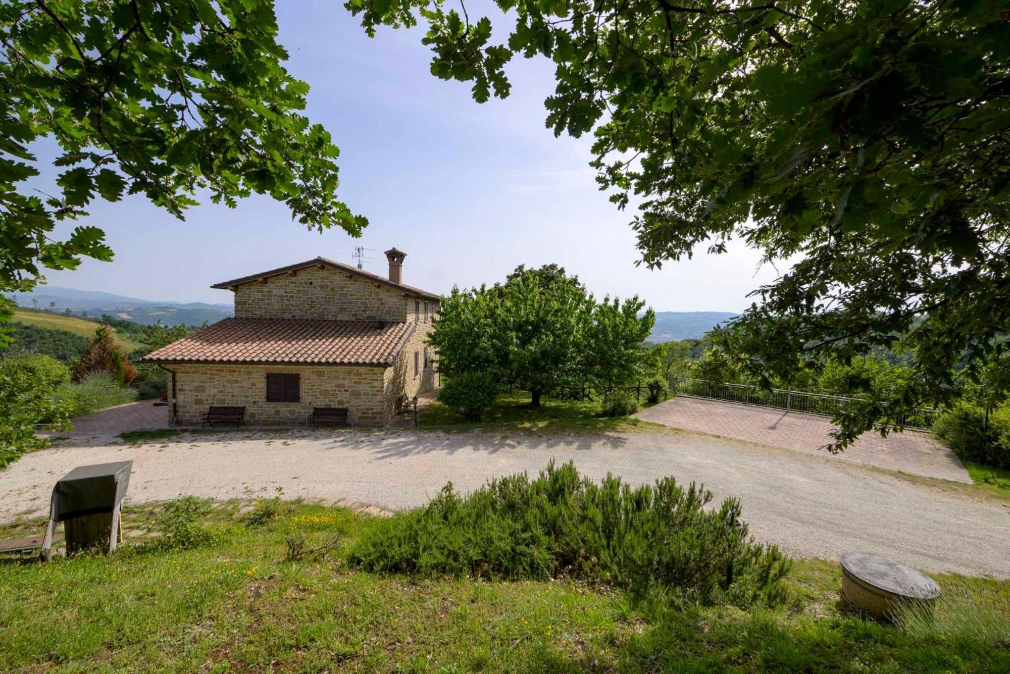 Castel D'alfiolo-barcomonte * Gubbio