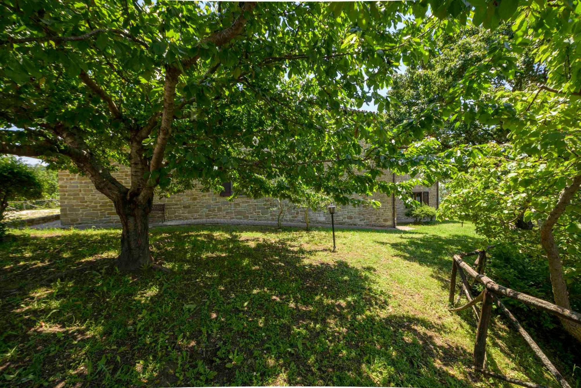 Castel D'alfiolo-barcomonte Farm stay Gubbio