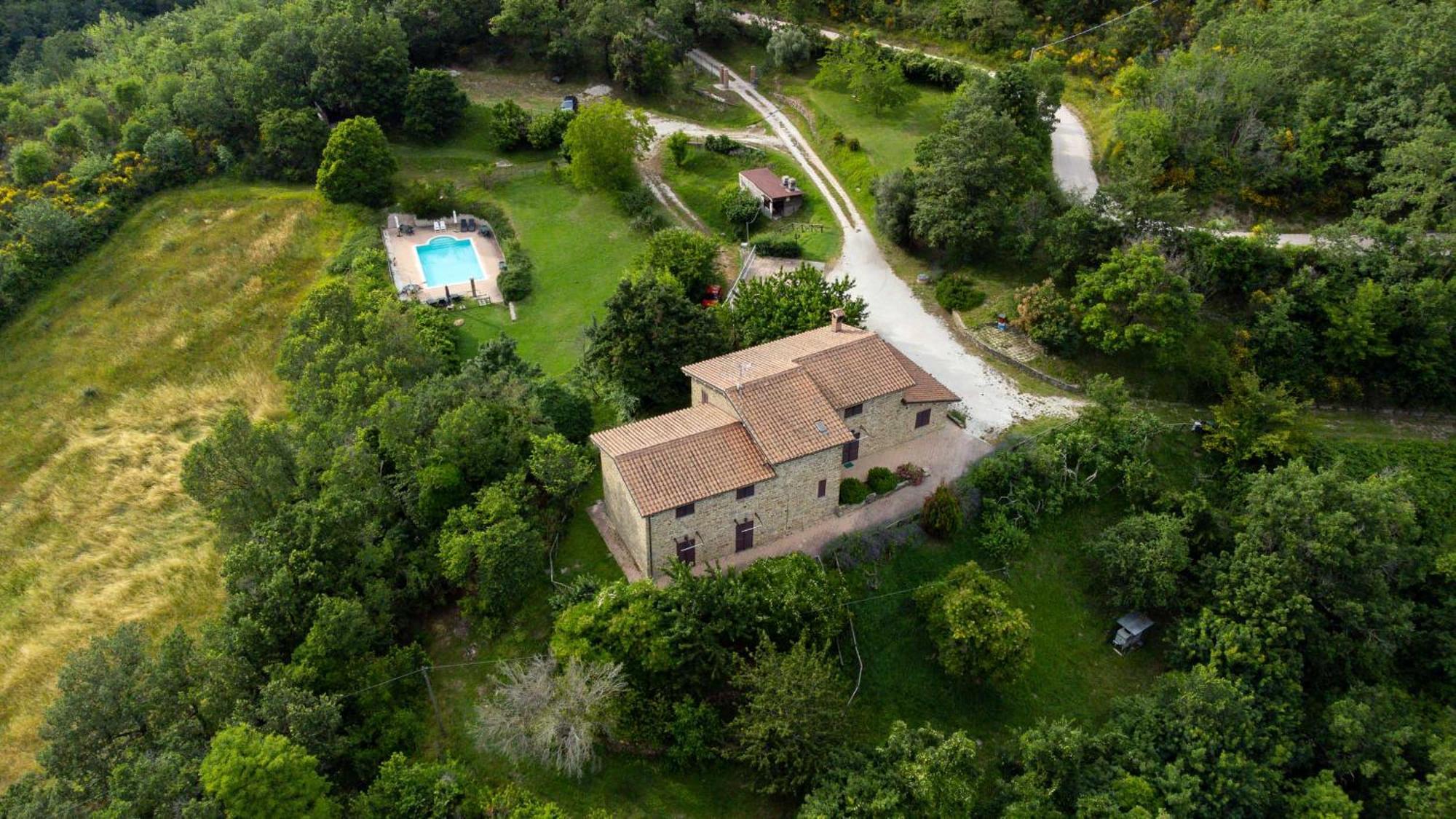 Castel D'alfiolo-barcomonte Farm stay *